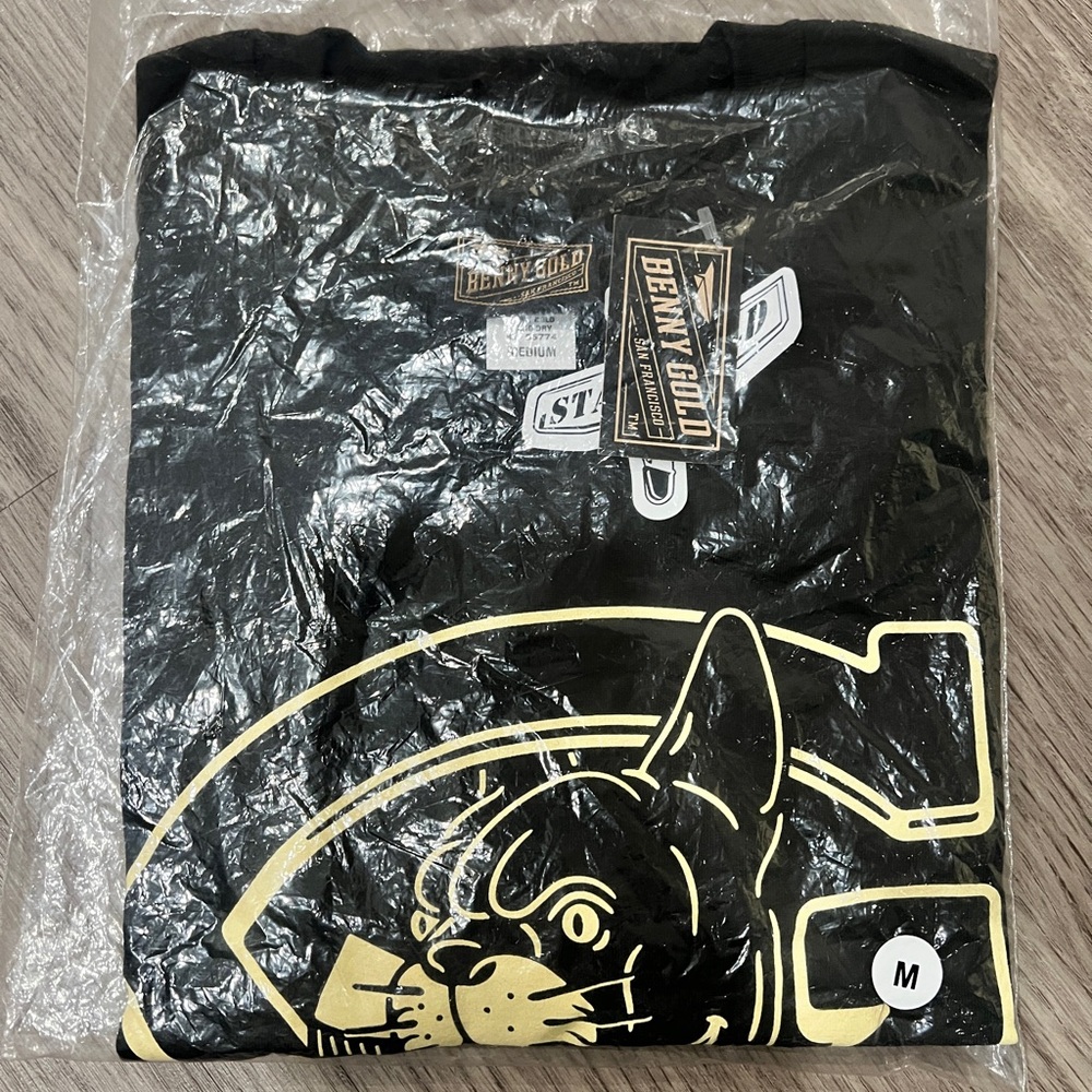 Benny Gold Men’s T-Shirt – Bulldog Graphic, Black, Size Medium